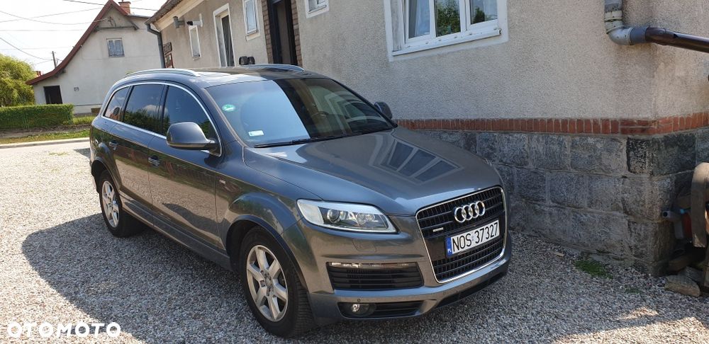 Audi Q7 - 4