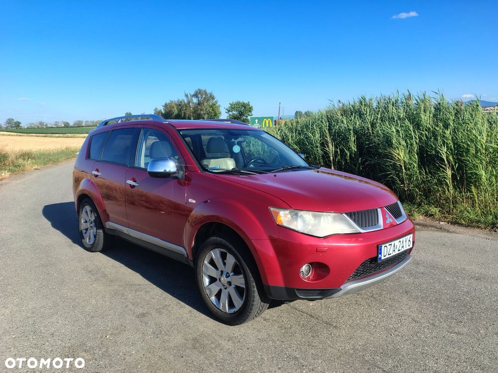 Mitsubishi Outlander 2.2 DID Instyle - 1