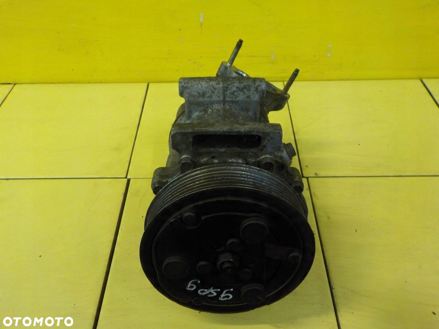 CLUBMAN R56 1.6 VTI 10r 120KM N12B16A sprezarka klimatyzacji 2758433-01 - 2