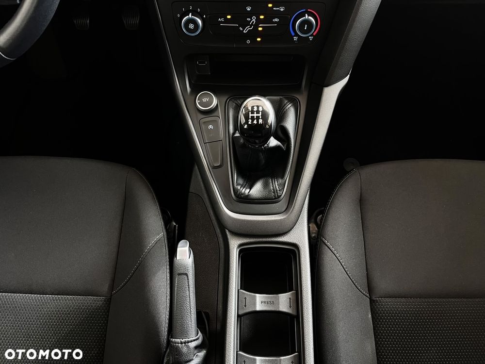 Ford Focus - 14