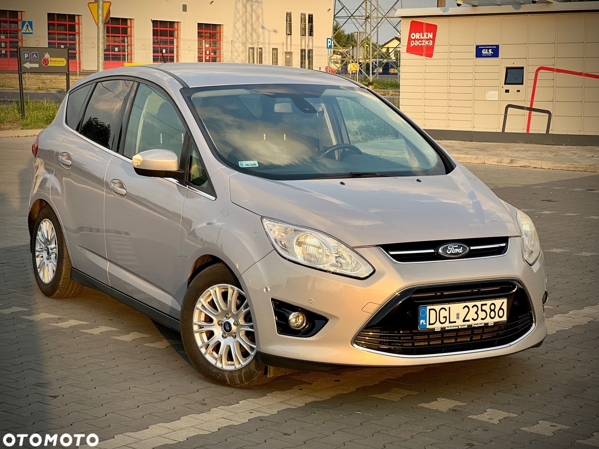 Ford C-MAX - 1
