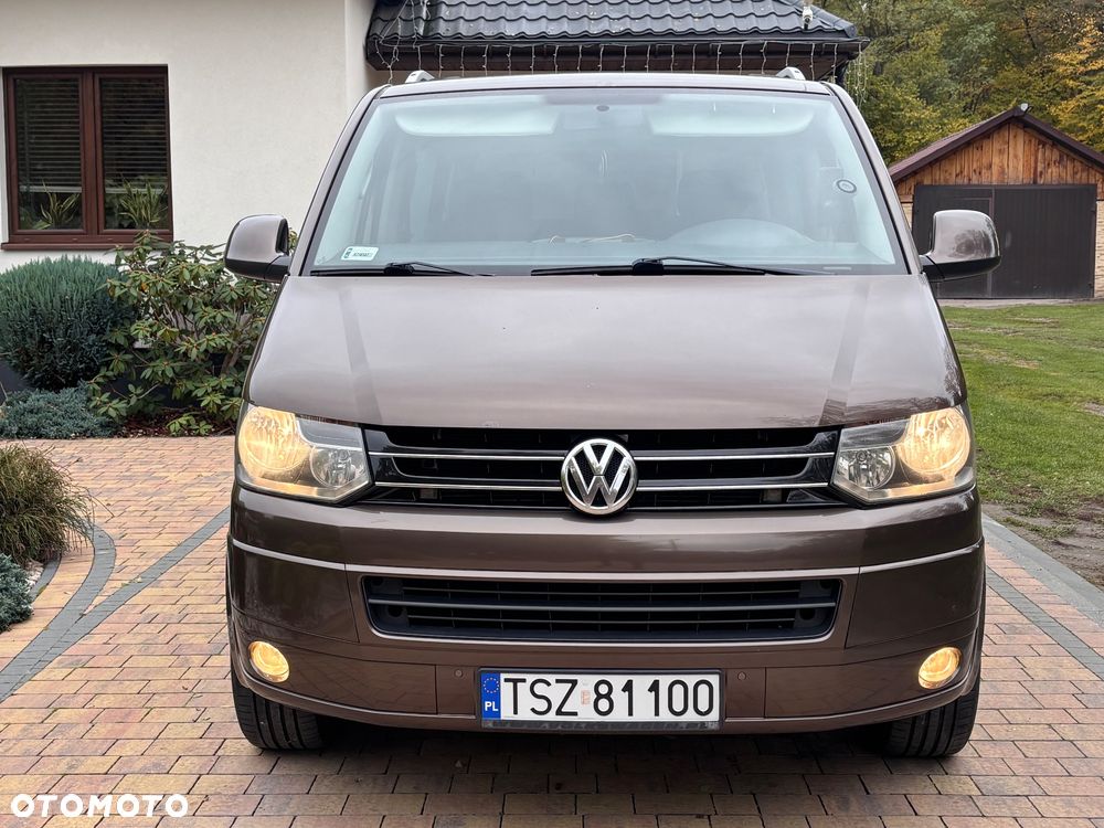 Volkswagen Caravelle - 8
