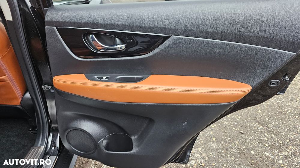 Nissan X-Trail 2.0 dCi ALL-MODE 4x4i Xtronic Tekna - 29