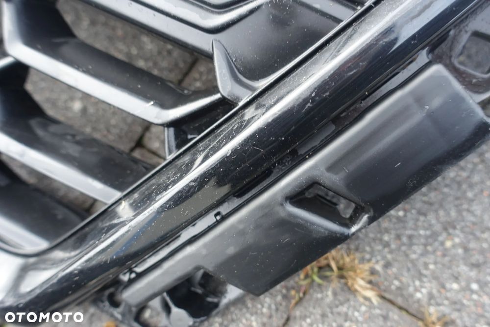 ATRAPA GRILL AUDI A3 8Y 20r.- Sline pdc POŁYSK MAT - 6