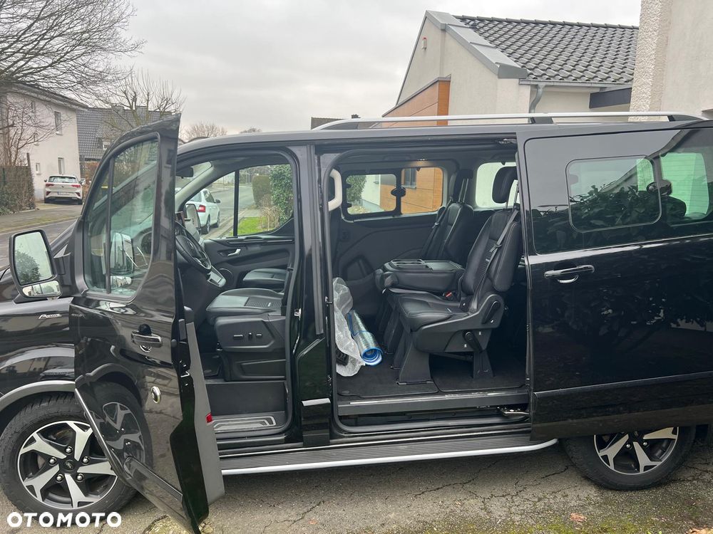 Ford Tourneo Custom - 6