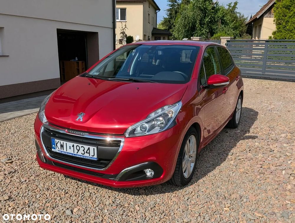 Peugeot 208 1.2 PureTech GPF Signature S&S - 2