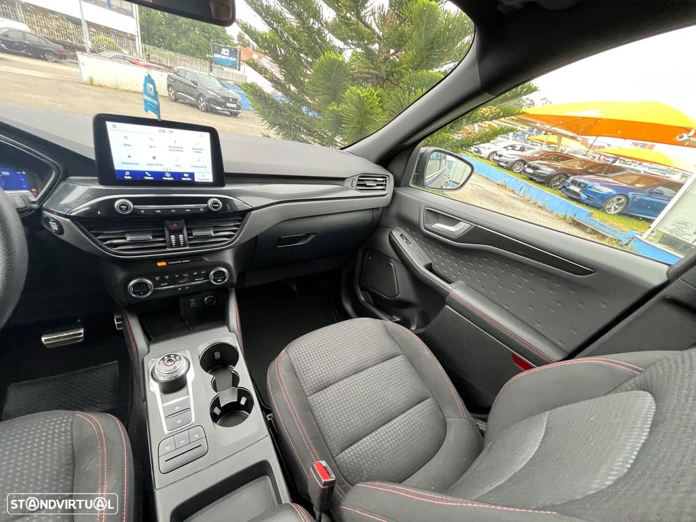 Ford Kuga 2.5 FHEV ST-Line - 55