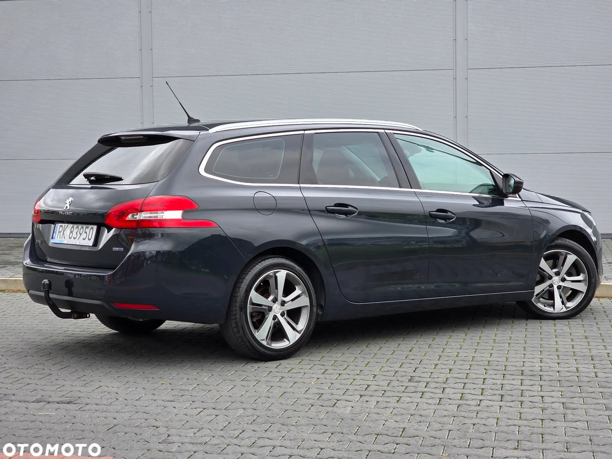 Peugeot 308 SW BlueHDi 150 Automatik Stop & Start Allure - 13