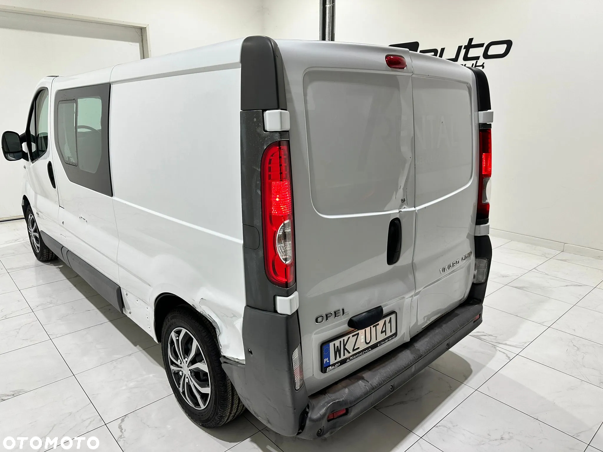 Opel VIVARO - 14