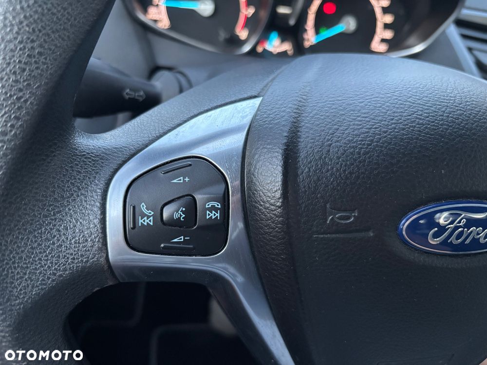 Ford Fiesta 1.0 Ambiente - 22