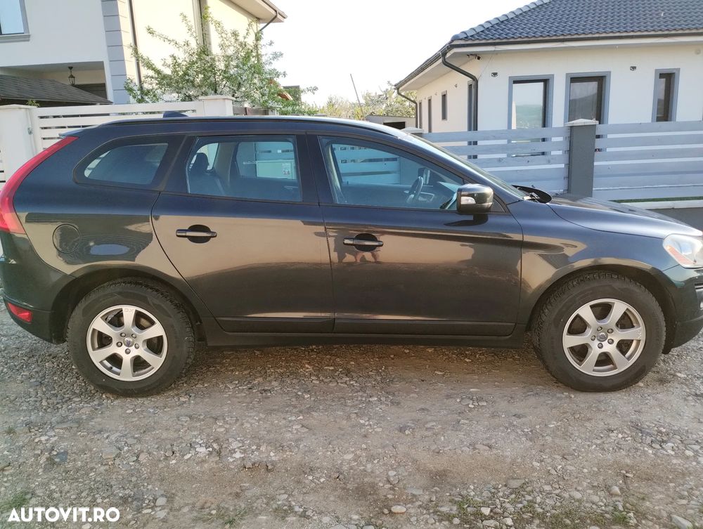 Volvo XC 60 2.4D AWD Aut. - 3