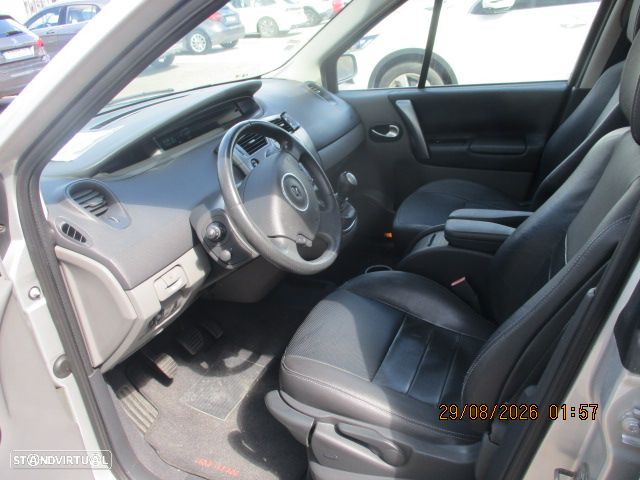 Renault Scénic 1.5 dCi Dynamique - 6
