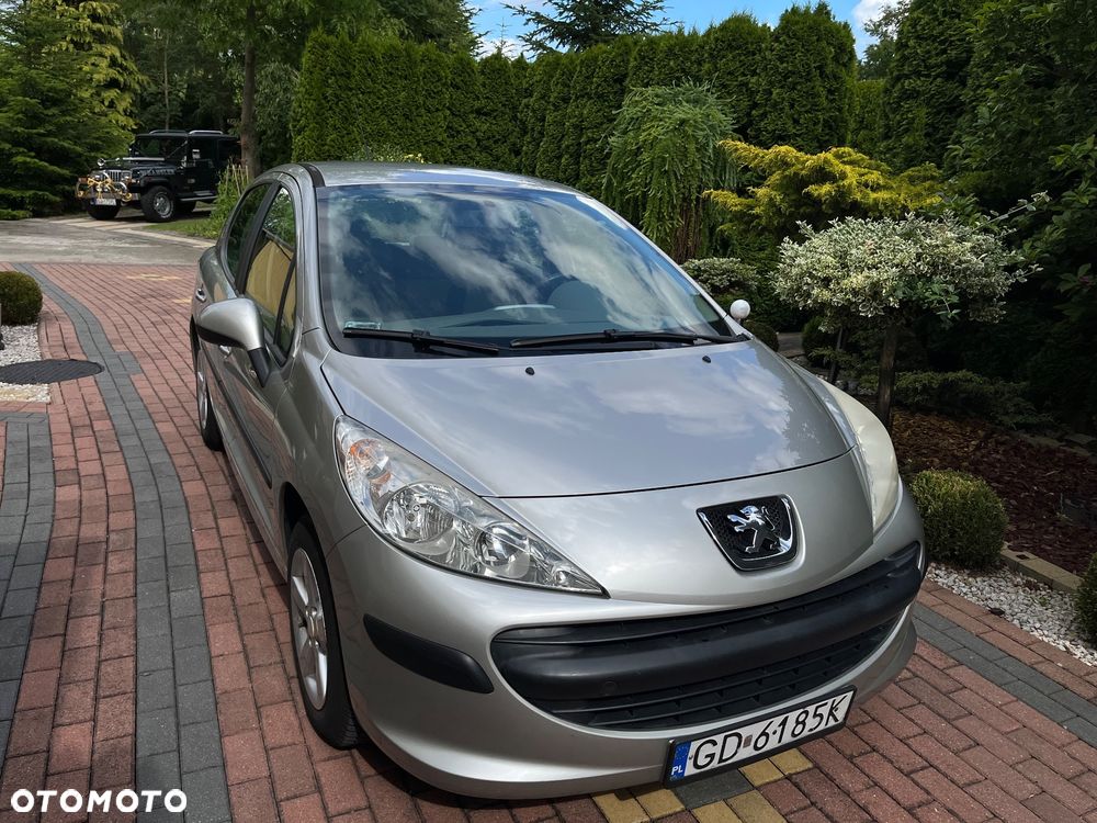 Peugeot 207 1.4 16V U Move - 2