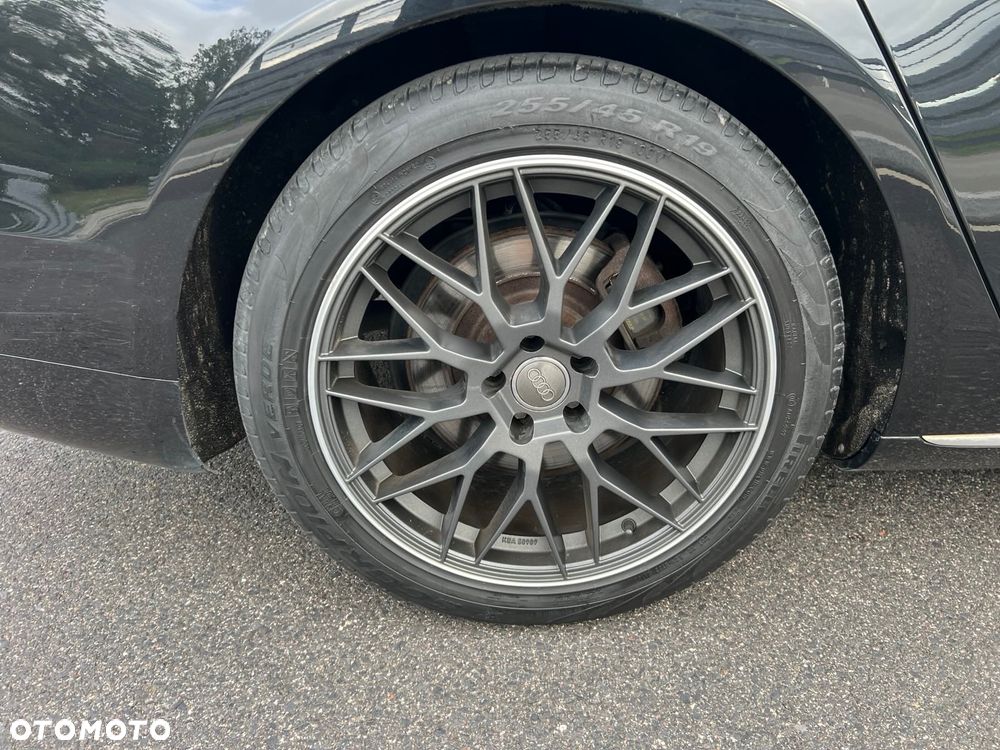 Audi A8 3.0 TFSI Quattro - 35