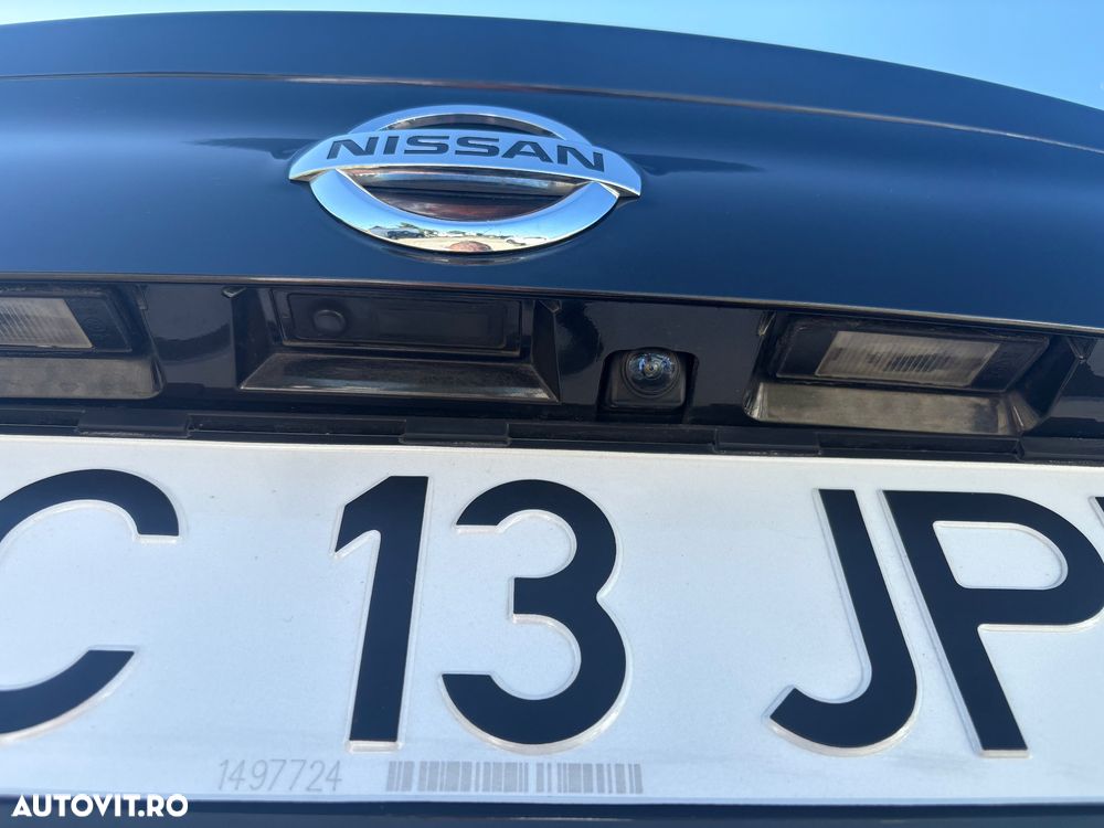 Nissan Qashqai 1.6 DCI TEKNA+ - 8