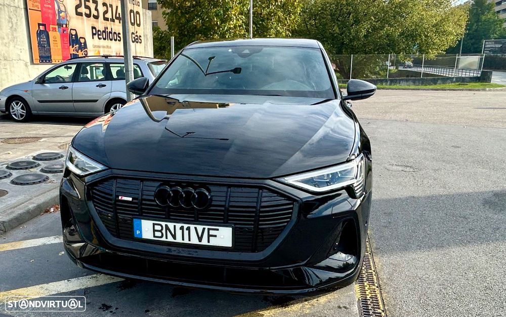 Audi e-tron 50 quattro S line - 11