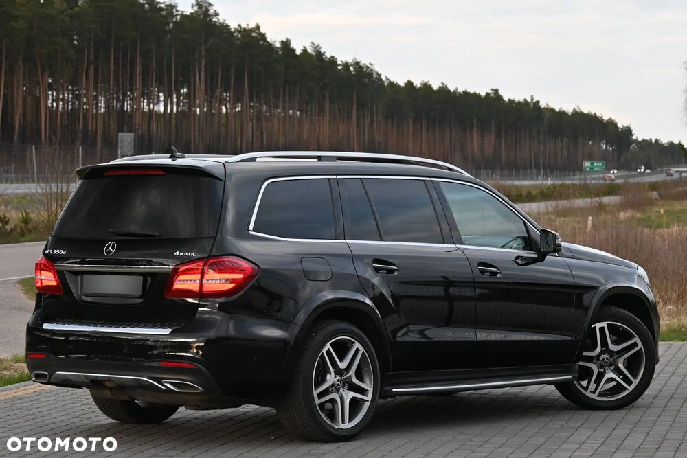 Mercedes-Benz GLS - 15
