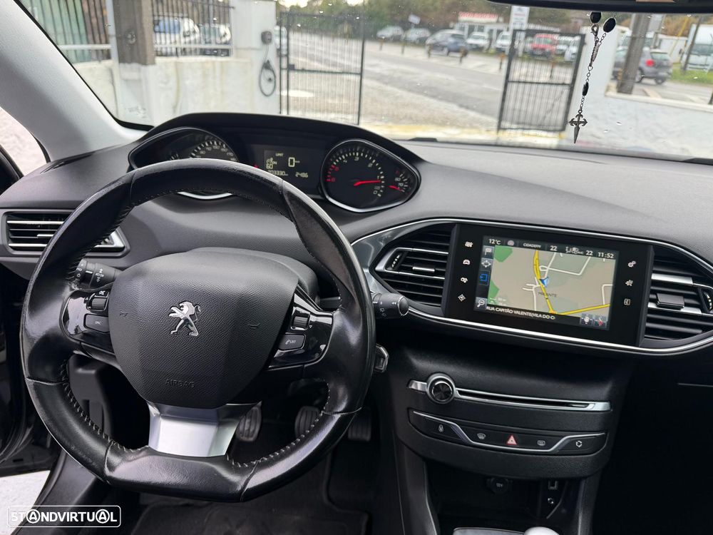 Peugeot 308 1.6 e-HDi Active - 10