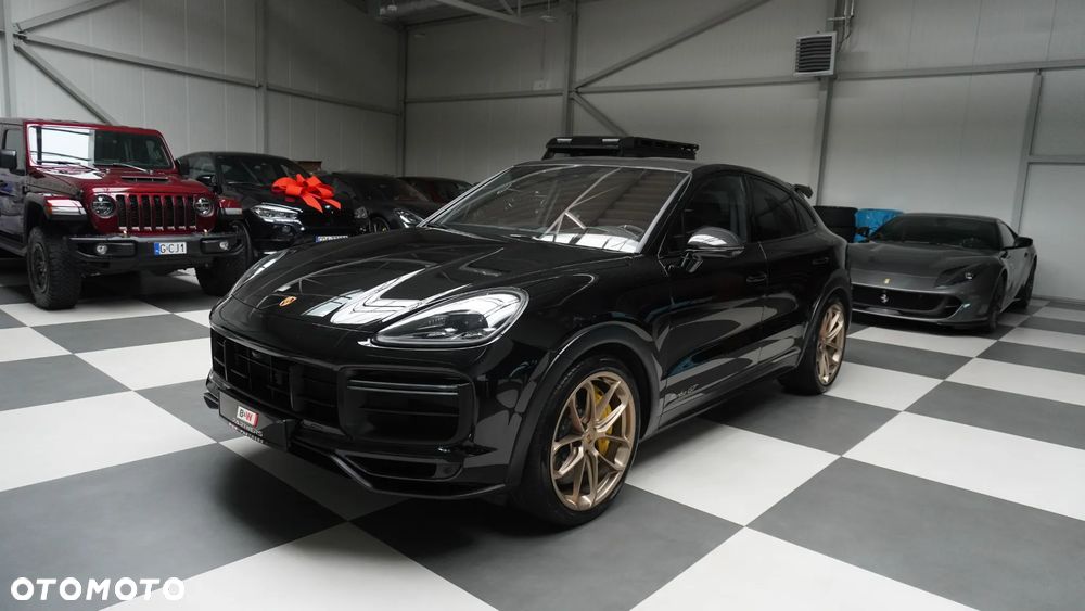 Porsche Cayenne Turbo GT - 13