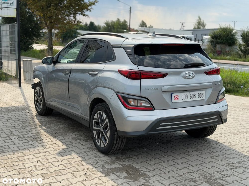 Hyundai Kona - 6