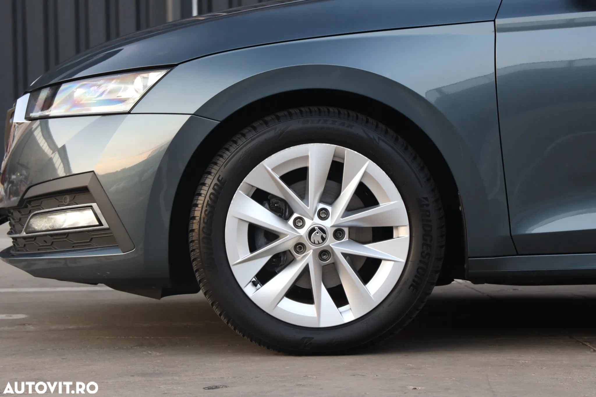 Skoda Octavia 2.0 TDI DSG Style - 20