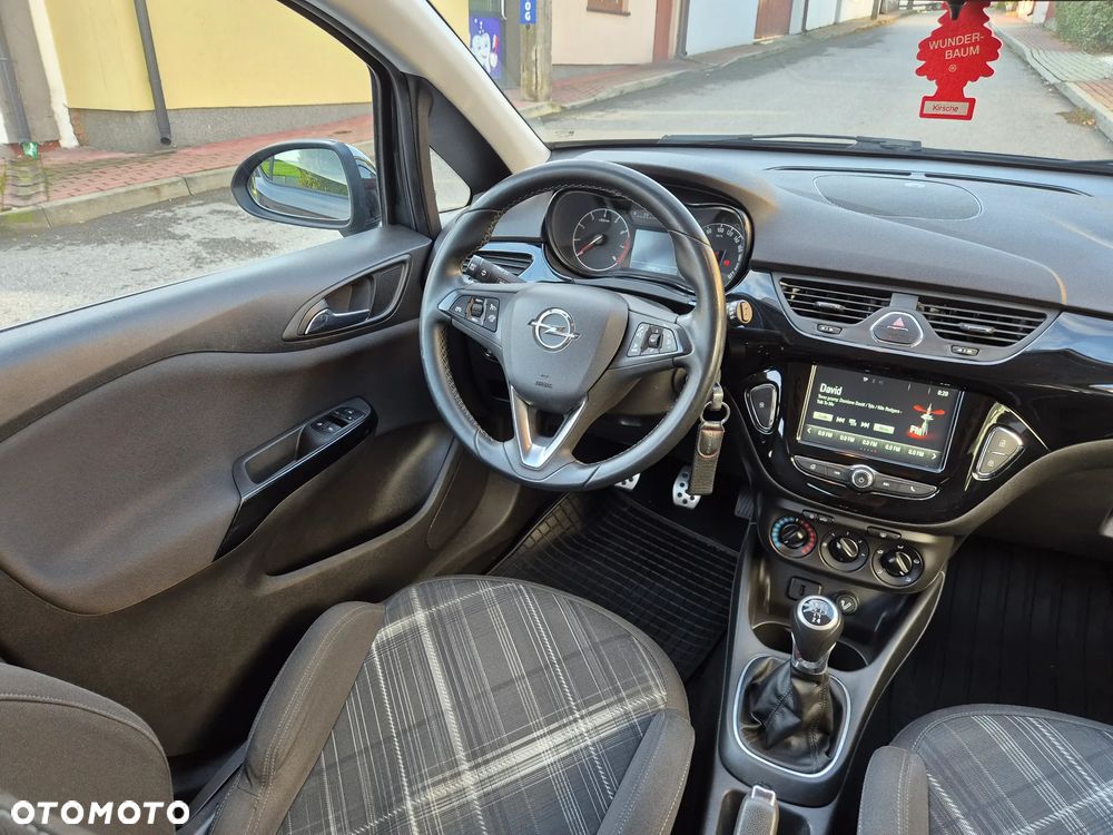 Opel Corsa 1.4 Color Edition - 2