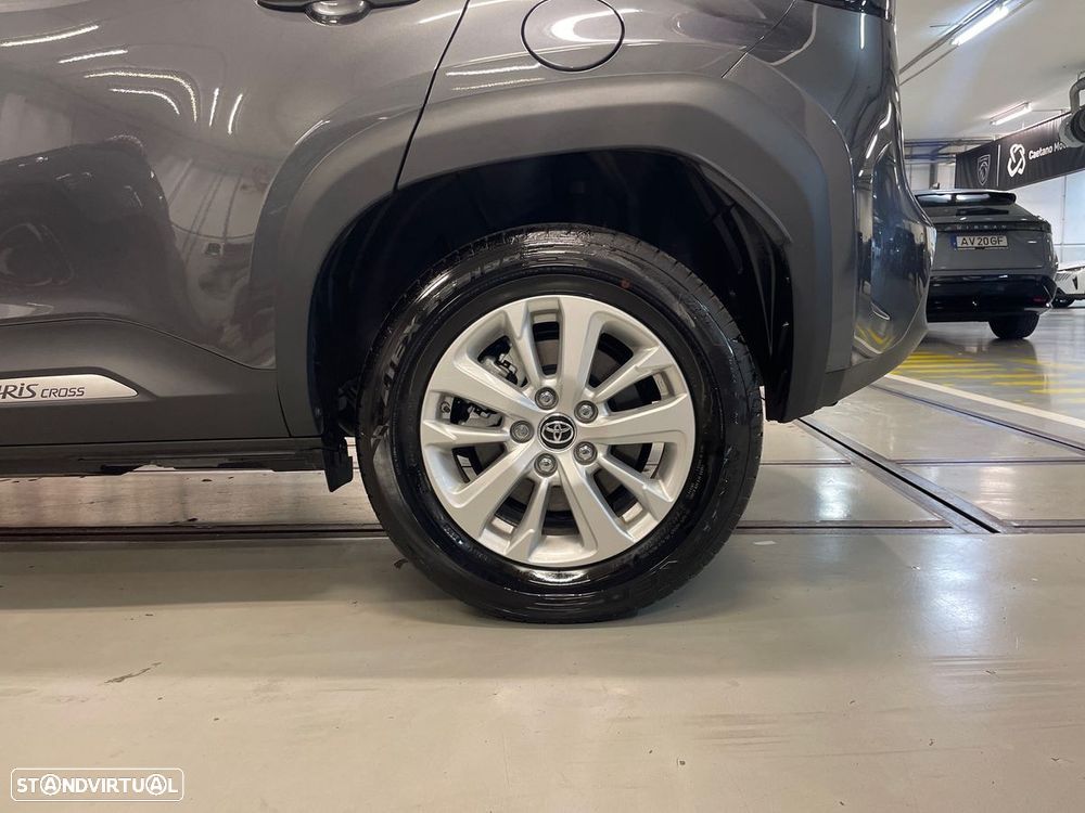 Toyota Yaris Cross 1.5 HDF Comfort Plus - 19