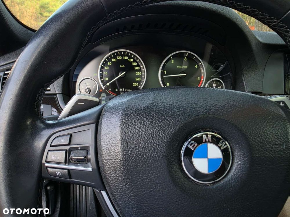 BMW Seria 5 - 38
