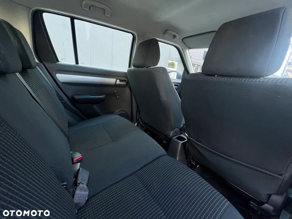 Suzuki Swift - 8