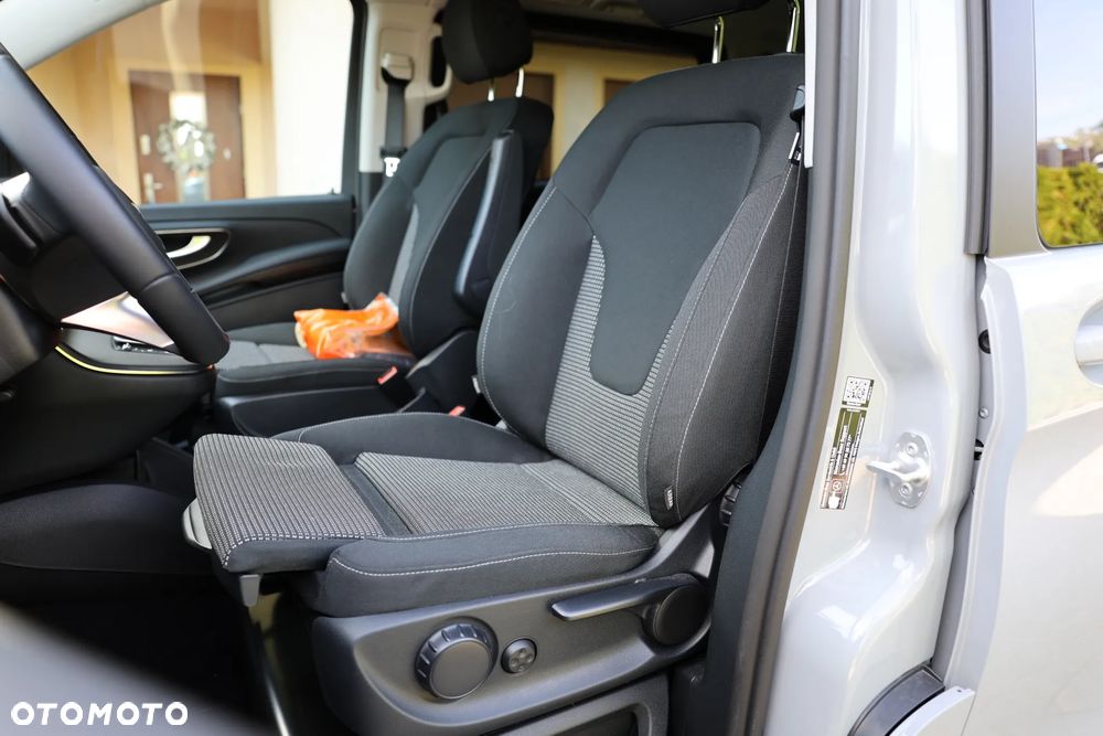 Mercedes-Benz Klasa V 250 d Avantgarde 9G-Tronic (d³ugi) - 15