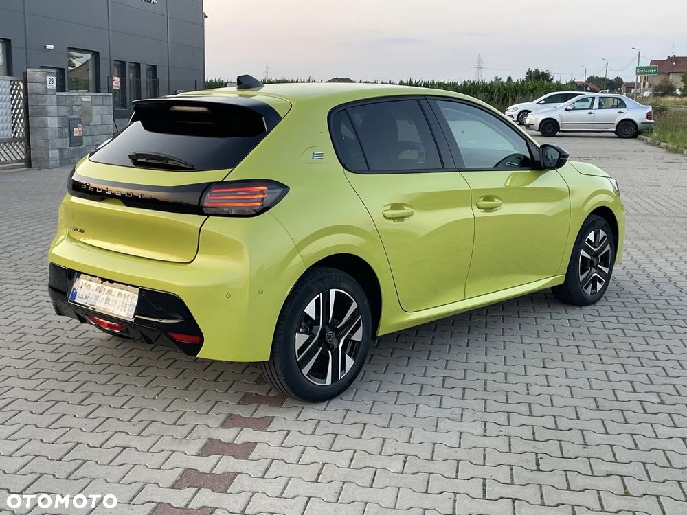 Peugeot 208 Elektromotor 136 Allure Pack - 7
