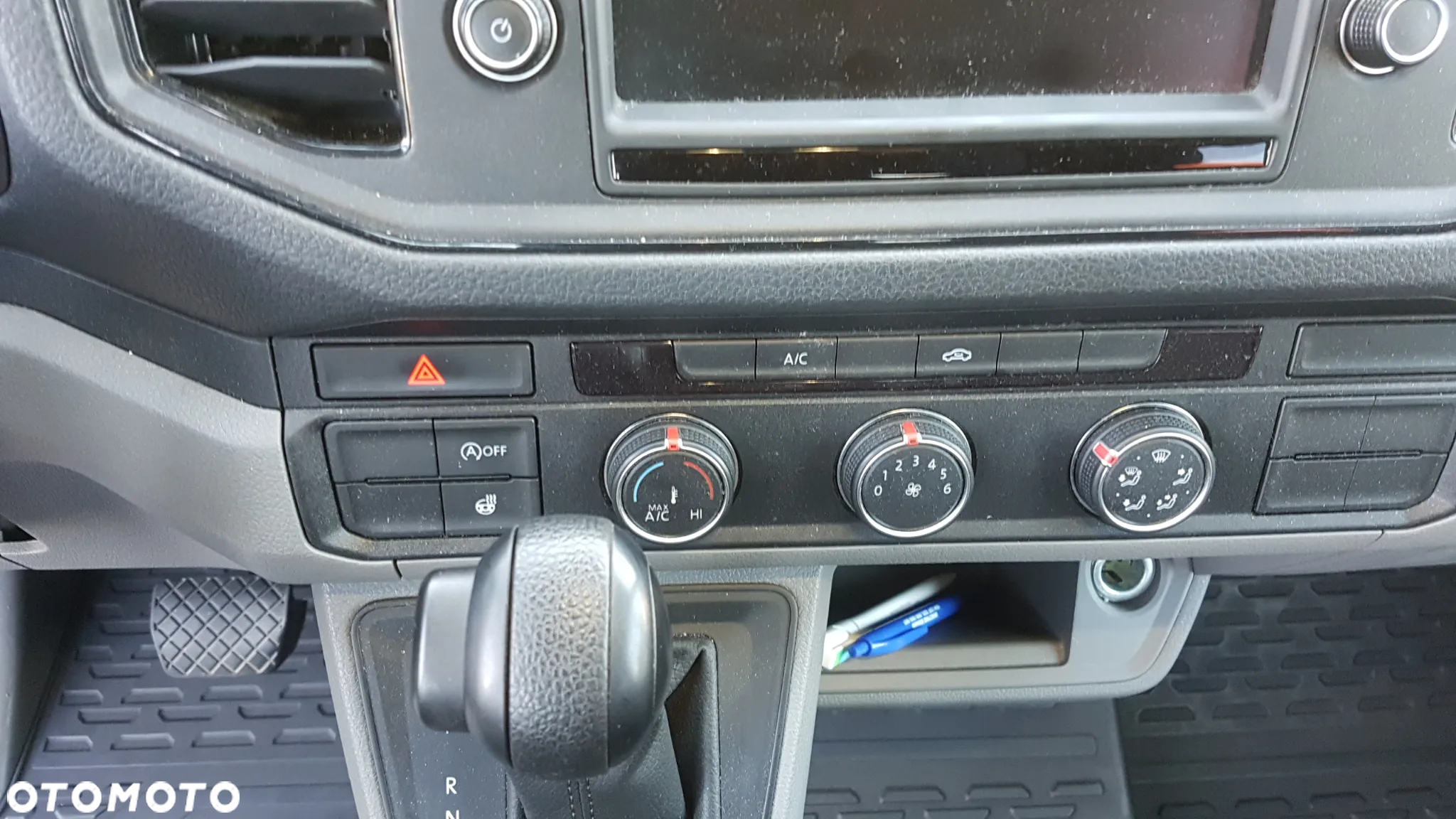 Volkswagen CRAFTER - 18