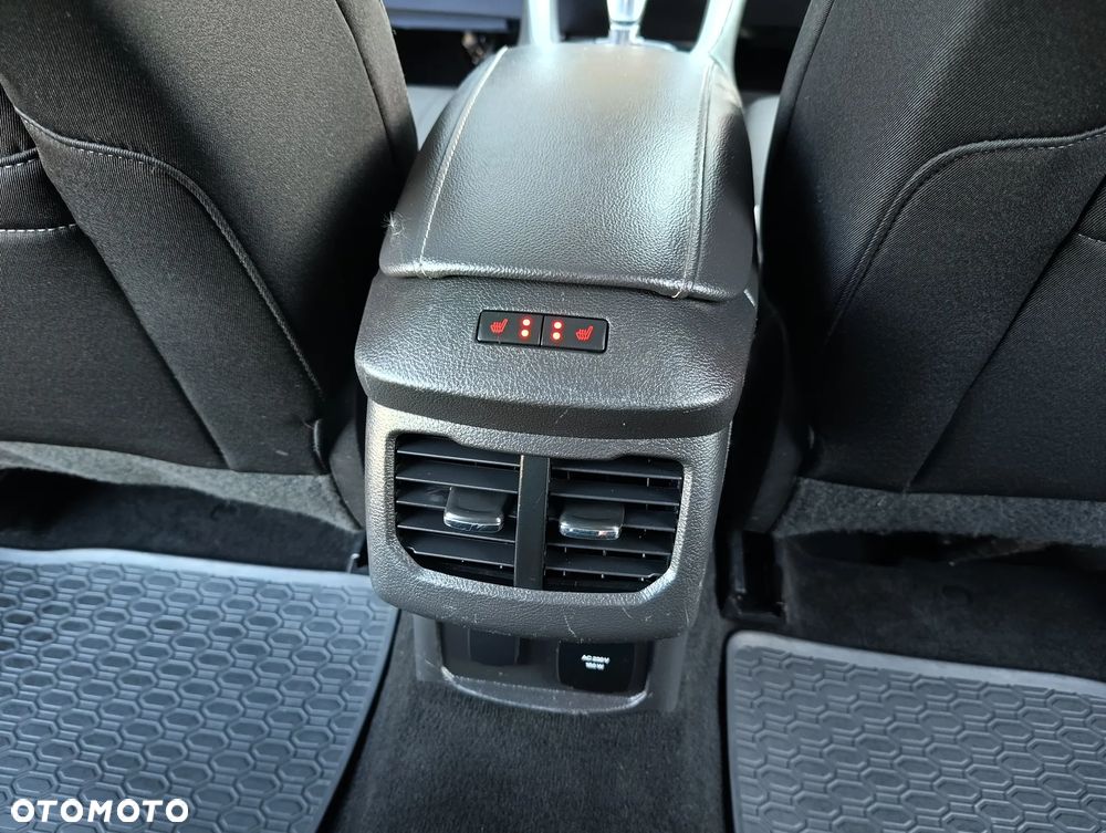 Ford Mondeo 2.0 EcoBlue Business Edition - 27