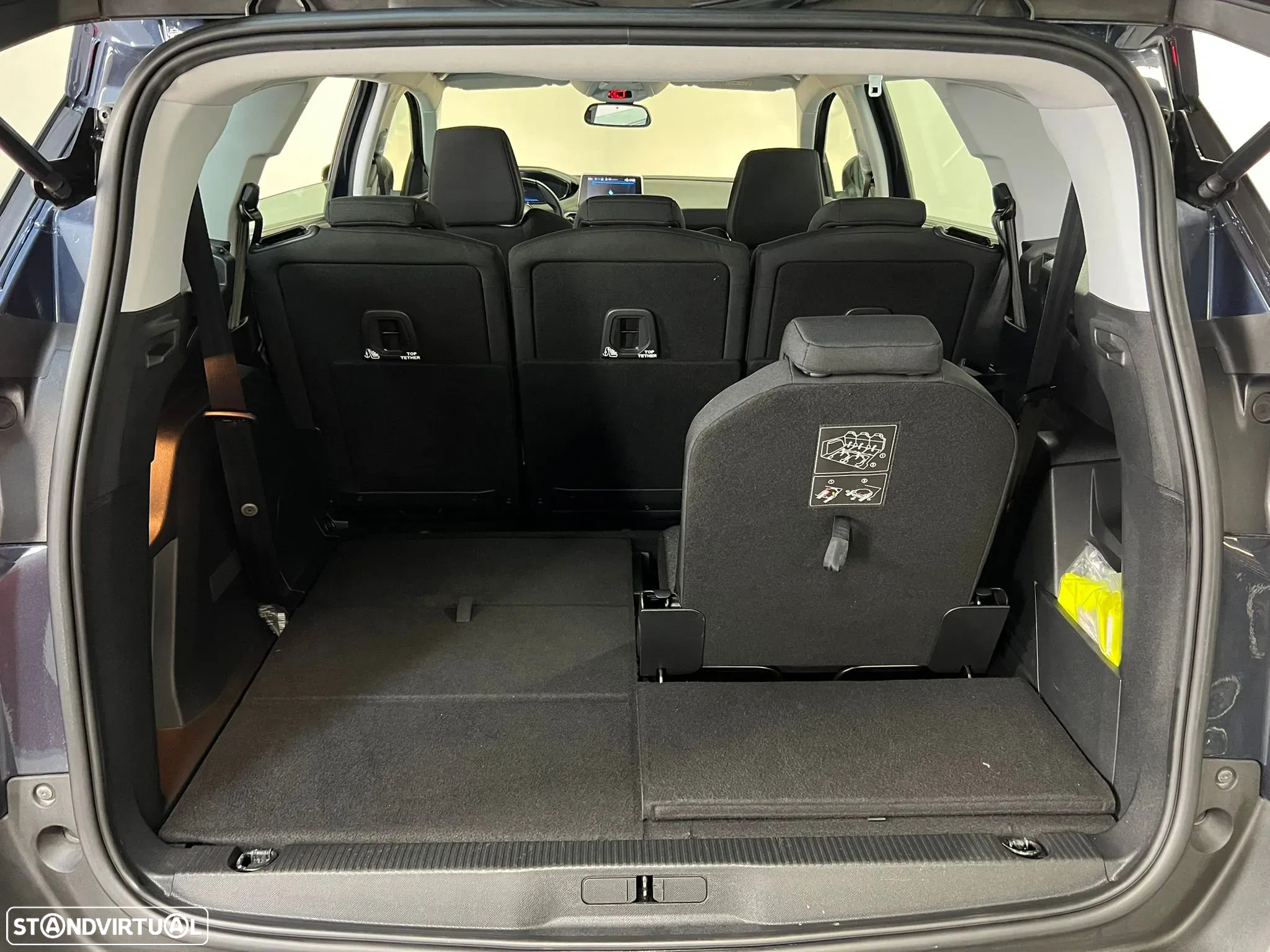 Peugeot 5008 1.5 BlueHDi Active - 19