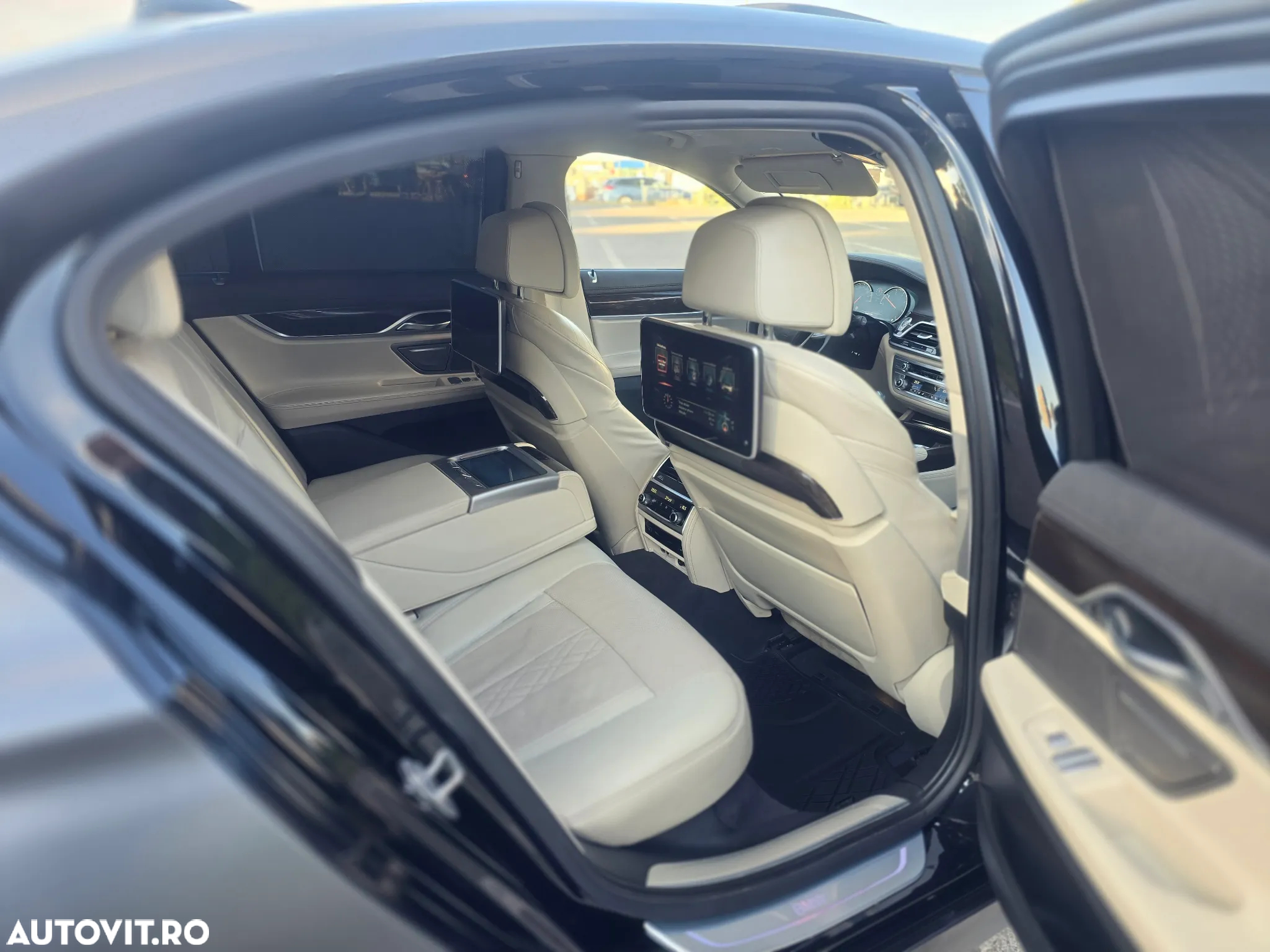 BMW Seria 7 740d xDrive - 9