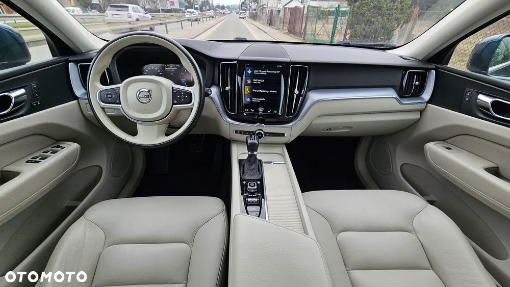 Volvo XC 60 T5 Geartronic Momentum Pro - 10