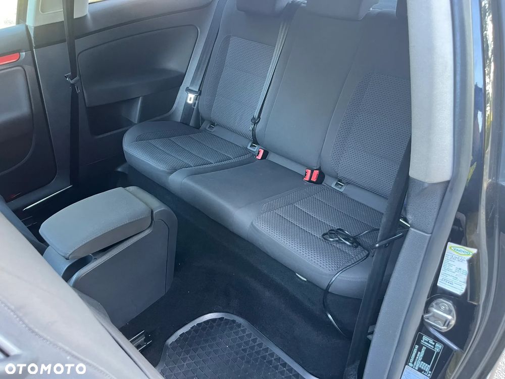 Volkswagen Golf V 2.0 TDI DPF GT Sport - 13