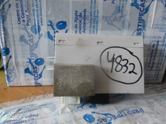 Sensor 6921415 BMW E46 2003 SENSOR ESTACIONAMENTO  BMW E46 COMPACT 2002 2.0D 150CV 3P CINZA - 1