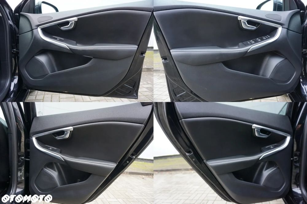 Volvo V40 D3 Summum - 40