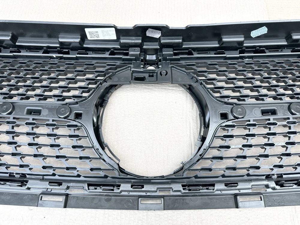 ATRAPA GRILL Mercedes E-klasa W213 W238 Lift - AMG - 9