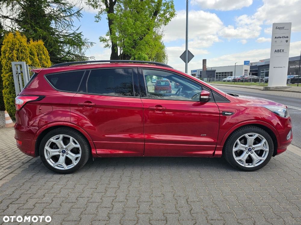 Ford Kuga - 13