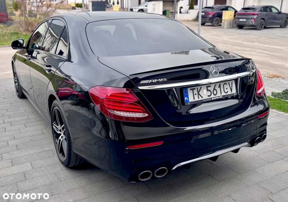 Mercedes-Benz Klasa E - 5