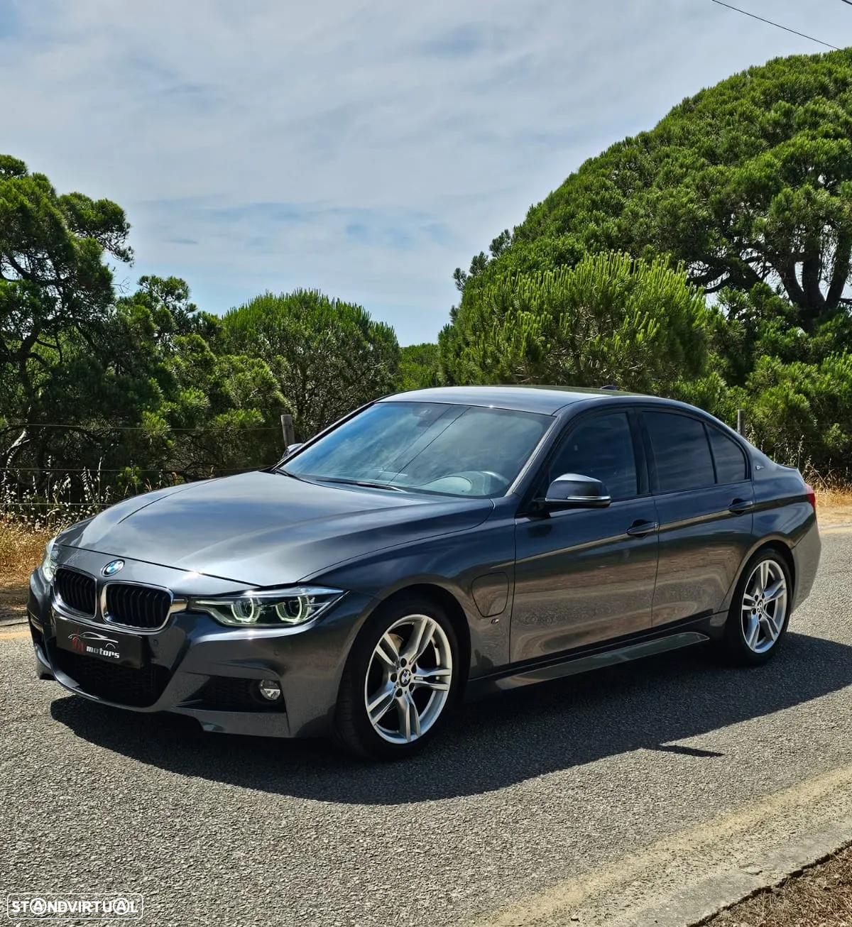 BMW 330 e iPerformance Pack M - 2