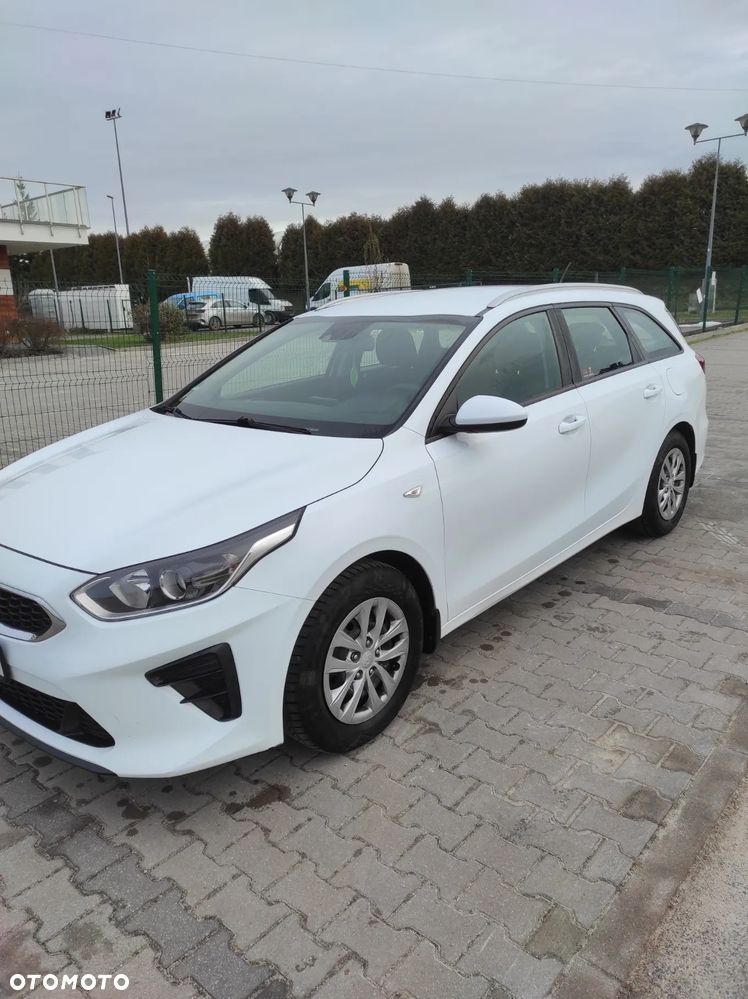 Kia Ceed 1.6 CRDi SCR S - 2