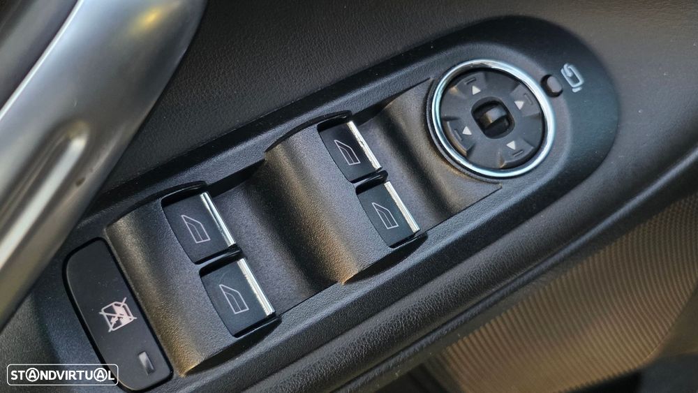 Ford S-Max 2.0 TDCi Titanium 7L Aut. - 18