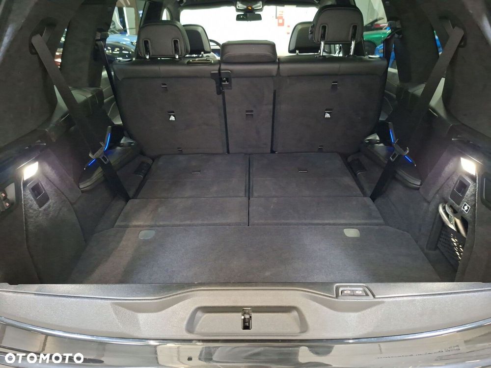 BMW X7 - 19
