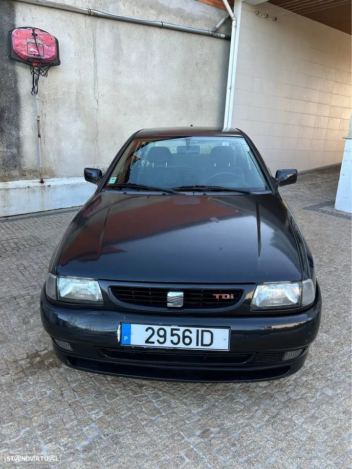 SEAT Ibiza - 2