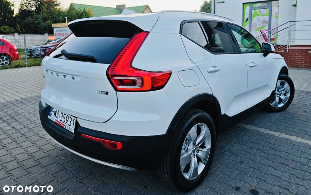 Volvo XC 40 T5 AWD Momentum Pro - 36