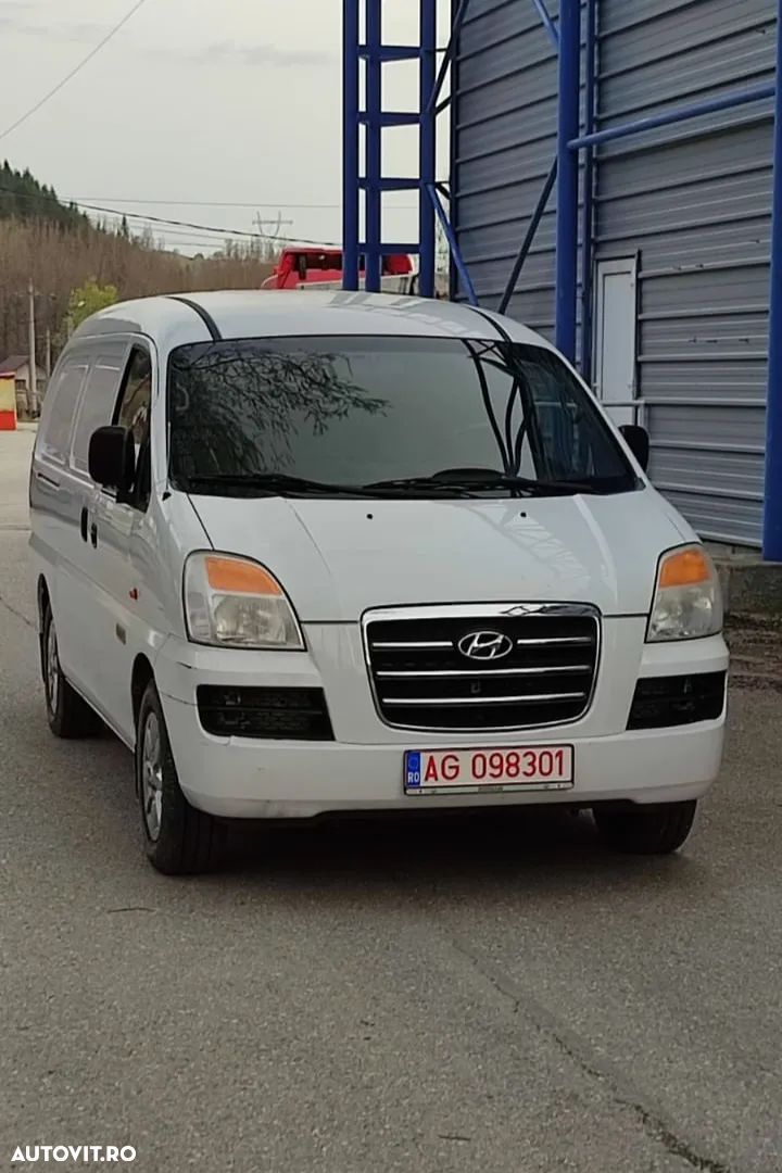 Hyundai H-1 - 1