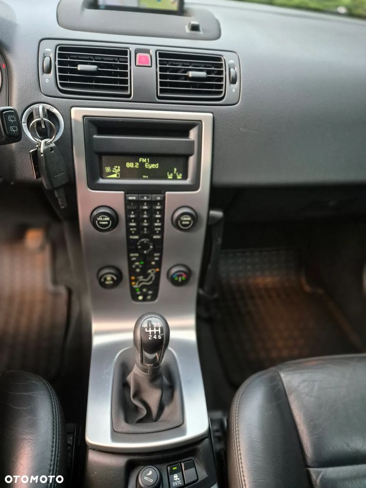Volvo V50 2.0D Momentum - 23